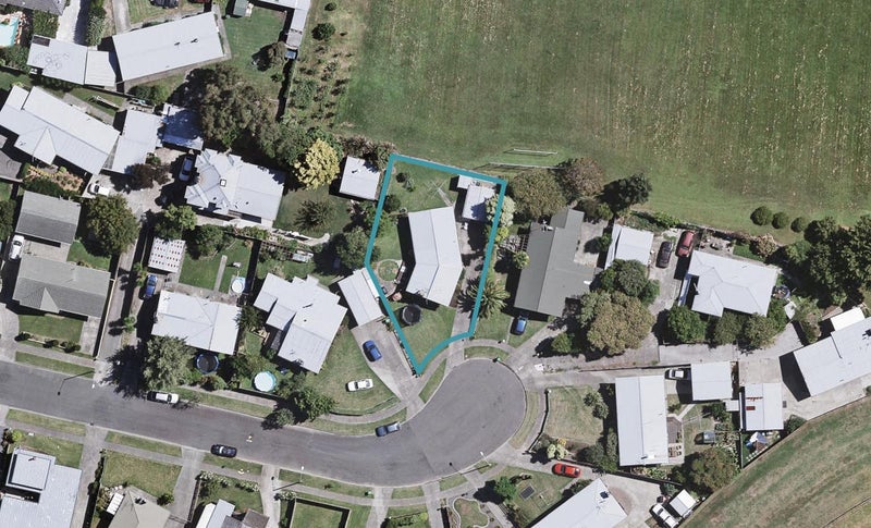 31 Frickleton Street, Taradale, Napier - Carousel 1