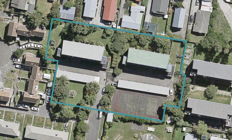 21/41 Barber Grove, Moera, Lower Hutt - Carousel 1