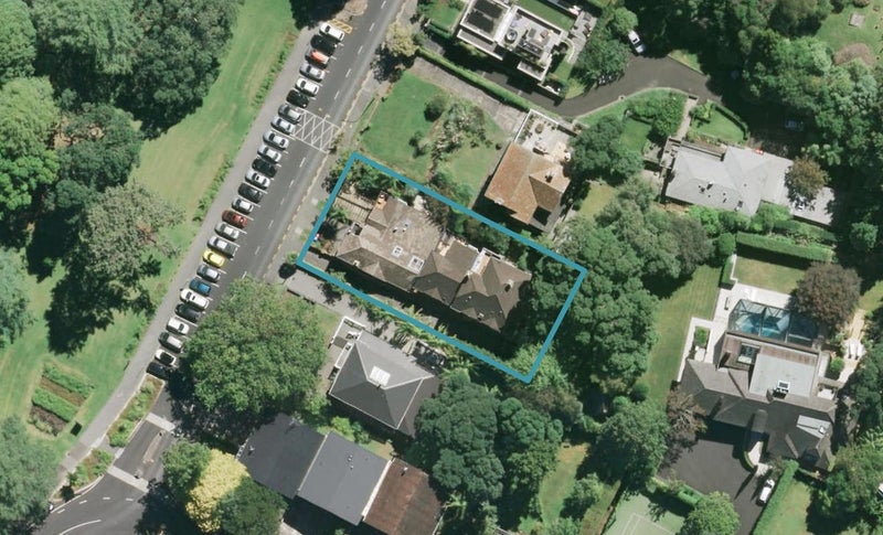 2/17 Judges Bay Road, Parnell, Auckland - Carousel 1