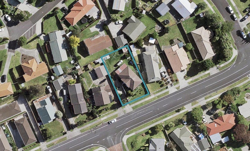 48 Riverton Drive, Randwick Park, Auckland - Carousel 1