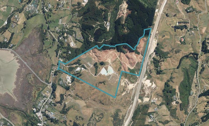 70 Paekakariki Hill Road, Pauatahanui, Porirua - Carousel 1