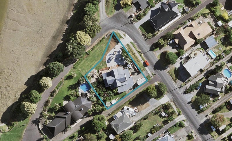 202 Oakland Road, Karaka, Papakura - Carousel 1