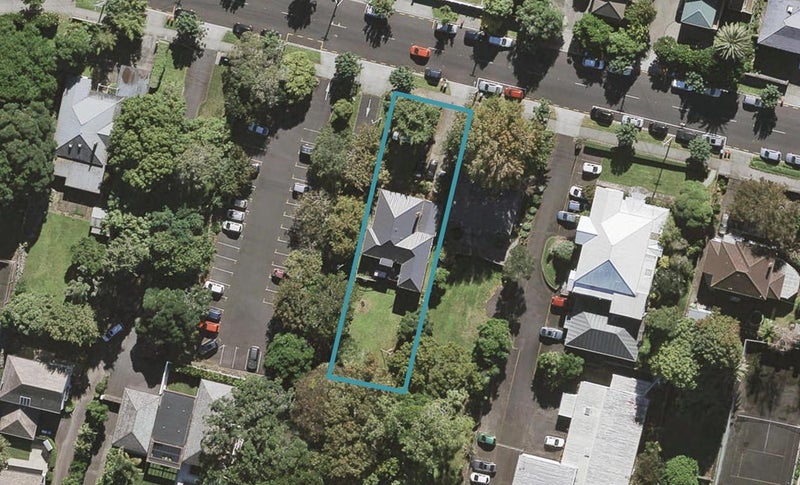 56 Epsom Avenue, Epsom, Auckland - Carousel 1