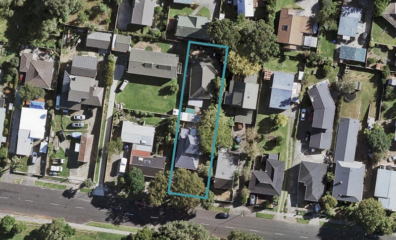 2/15 Roys Road, Weymouth, Auckland - Carousel 1