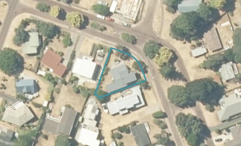 10 Courtney Place, Pauanui - Carousel 1