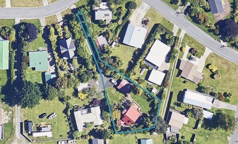 4 Aoturoa Avenue, Rotoiti Forest, Rotorua - Carousel 1