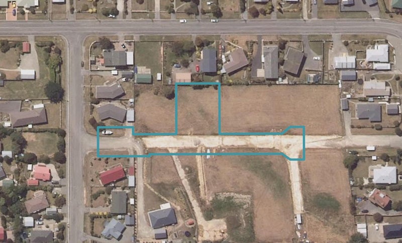 3 Whitehaven Street, Weston, Oamaru - Carousel 1