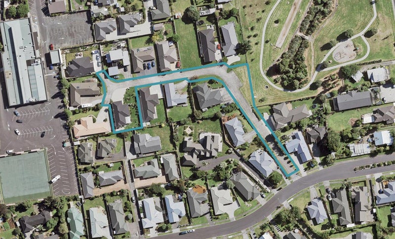 15 Lieshout Way, Pukekohe, Pukekohe - Carousel 1