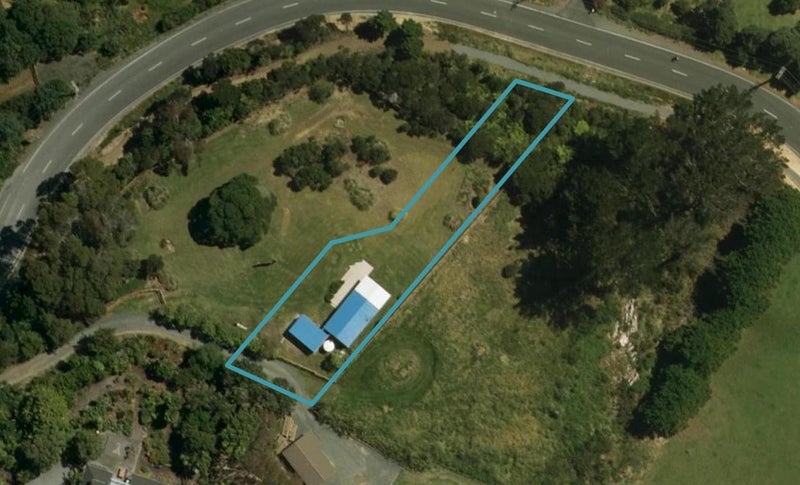 1058 Cove Road, Langs Beach, Waipu - Carousel 1