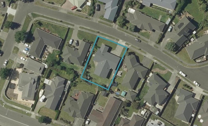 6 Woodgate Court, Fitzherbert, Palmerston North - Carousel 1