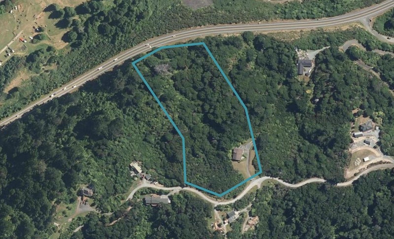 1154C State Highway 2, Te Mārua, Upper Hutt - Carousel 1