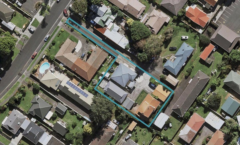 2/49 Fairview Road, Papatoetoe, Auckland - Carousel 1