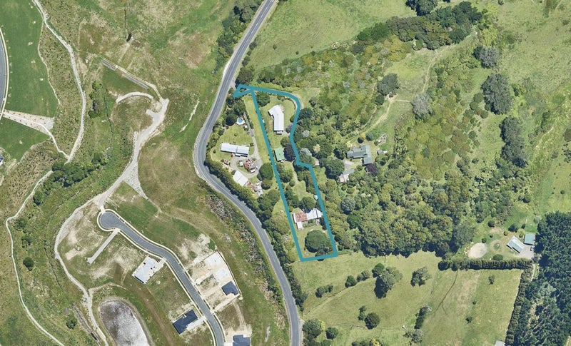 305B Pyes Pa Road, Pyes Pa, Tauranga - Carousel 1