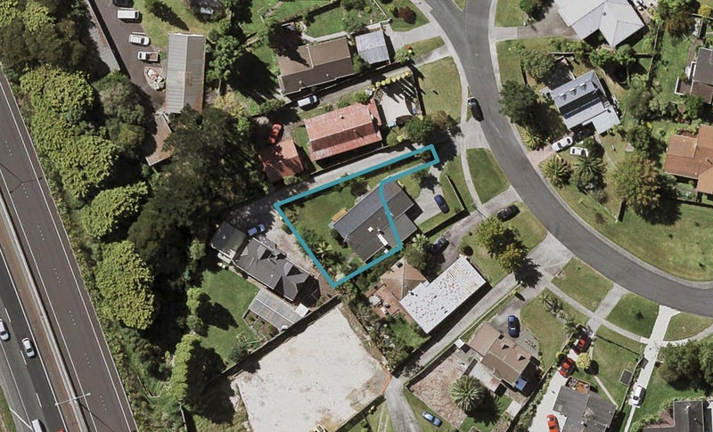 14A Baltimore Place, Forrest Hill, Auckland - Carousel 1