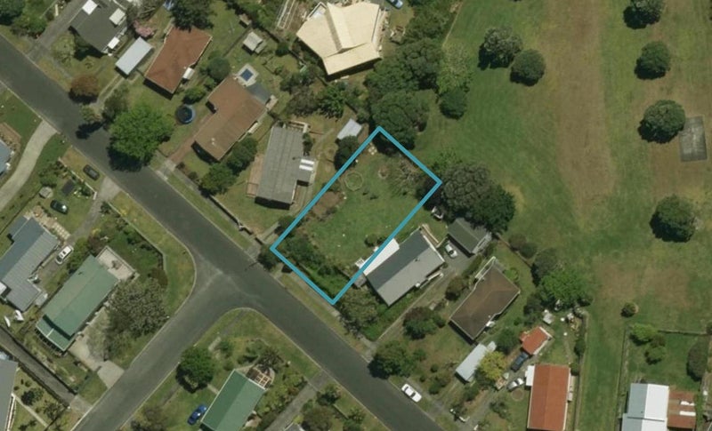 20 Shearwater Street, One Tree Point, Whangārei - Carousel 1