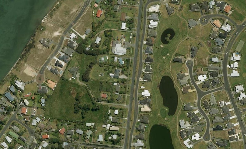 308 One Tree Point Road, One Tree Point - Carousel 1