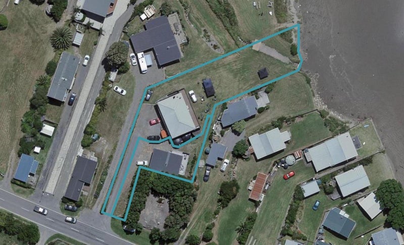 21 Jetty Road, Castlepoint, Tīnui - Carousel 1