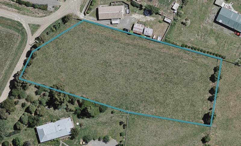 48 Charles Street, Takapau, Takapau - Carousel 1