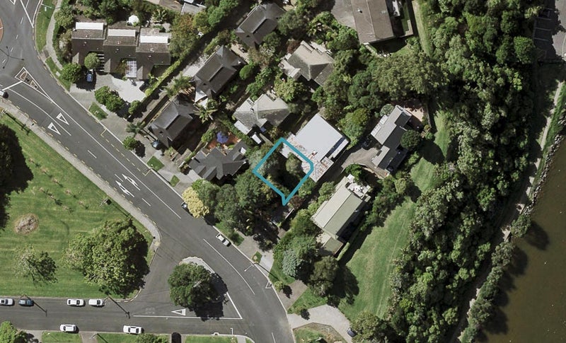 181B Upland Road, Remuera, Auckland - Carousel 1