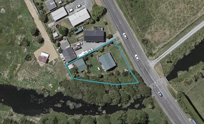 49 Rangiuru Road, Otaki Beach, Otaki - Carousel 1