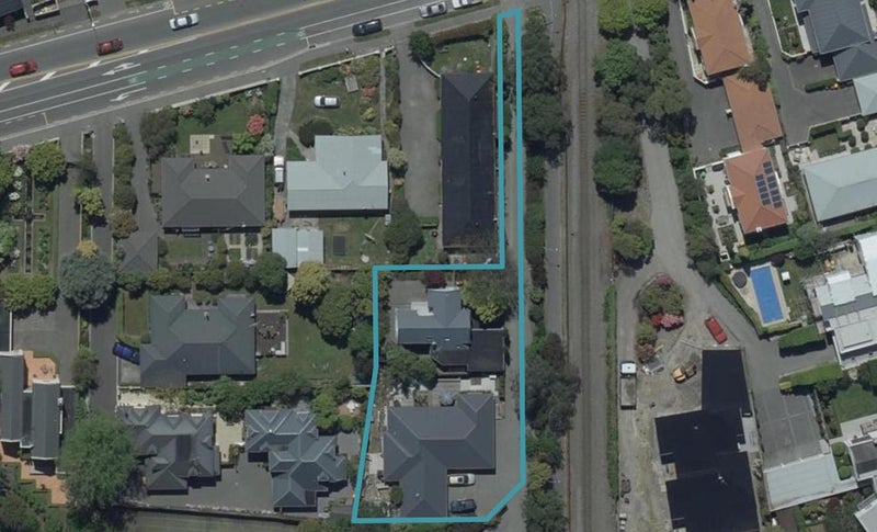 2/126 Glandovey Road, Strowan, Christchurch - Carousel 1