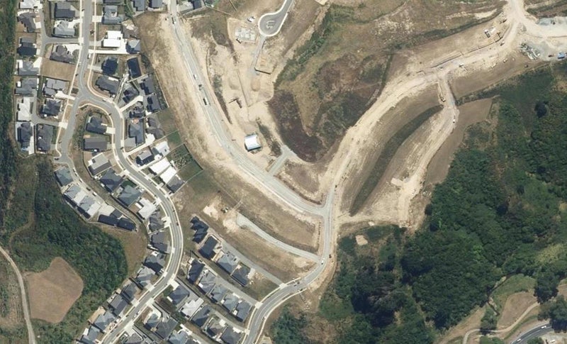 25 Te Hoiere Street, Aotea, Porirua - Carousel 1