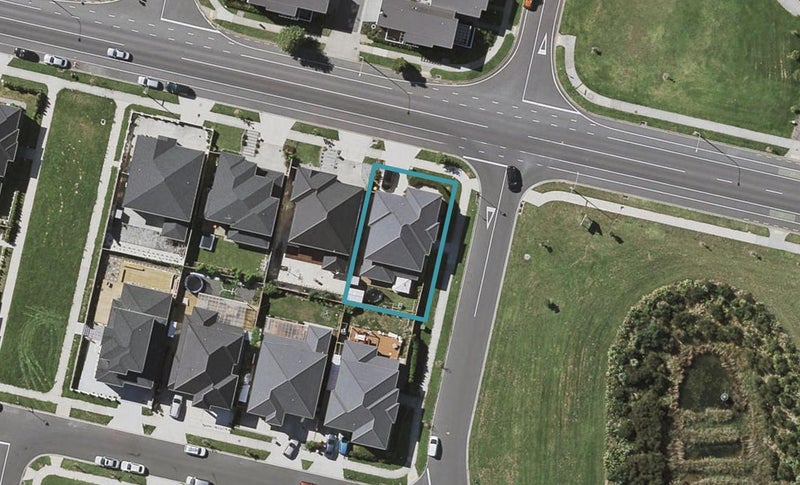 101 Flat Bush School Road, Flat Bush, Auckland - Carousel 1