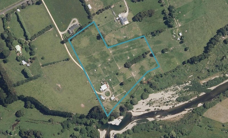148 Pukemiku Road, Mangamutu, Pahiatua - Carousel 1