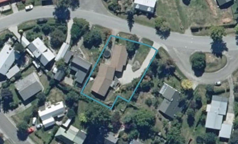 18 Preston Drive, Arrowtown, Arrowtown - Carousel 1