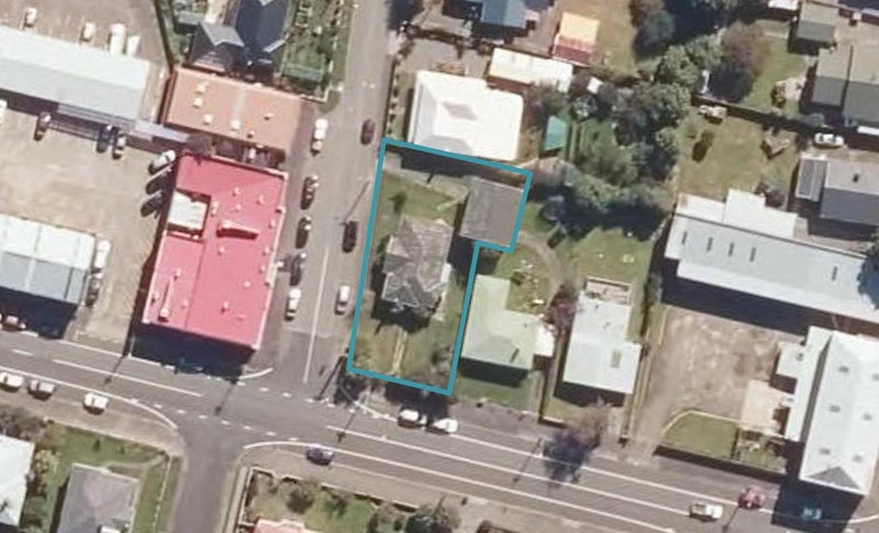 44 High Street, Marton - Carousel 1