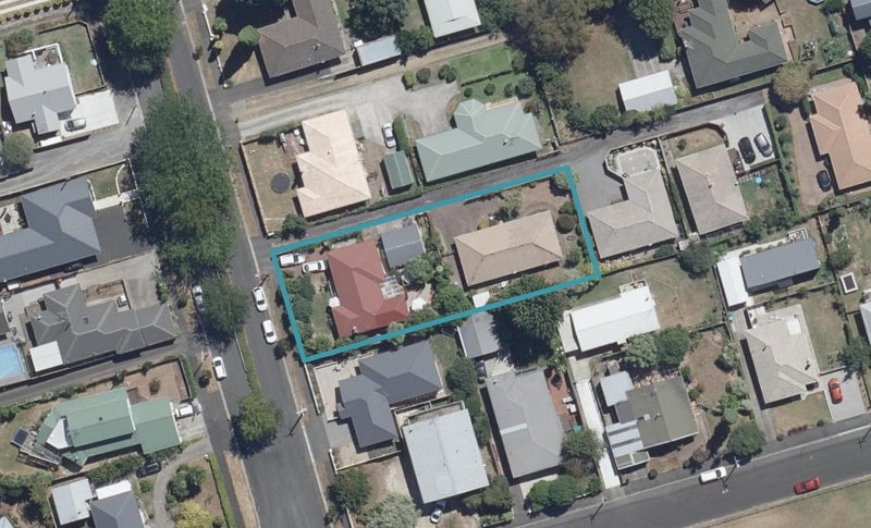 4 MacFarlane Street, Hamilton East, Hamilton - Carousel 1