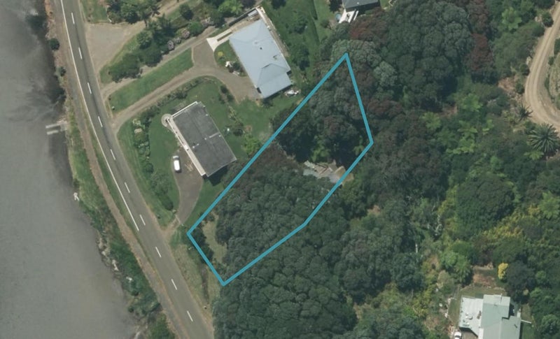 238 Ohiwa Harbour Road, Waiotahe, Ōpōtiki - Carousel 1