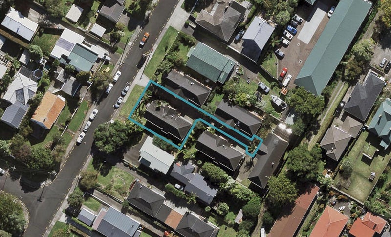 10 Garland Road, Greenlane, Auckland - Carousel 1