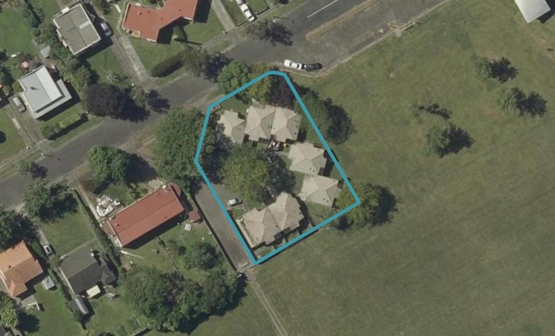 94C Savage Crescent, West End, Palmerston North - Carousel 1