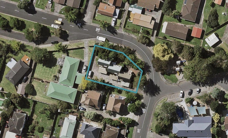 2/159 Celtic Crescent, Ellerslie, Auckland - Carousel 1