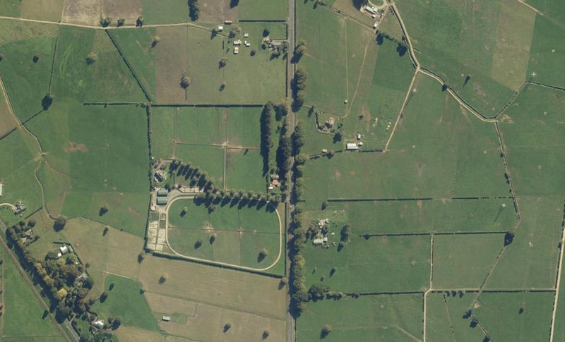 1/355 Victoria Road, Pukemoremore, Hamilton - Carousel 1