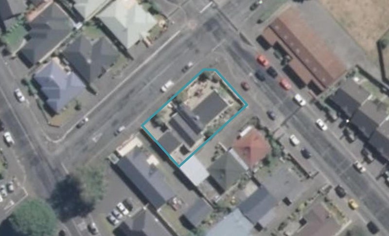 32 Burnett Street, ASHBURTON, Ashburton - Carousel 1