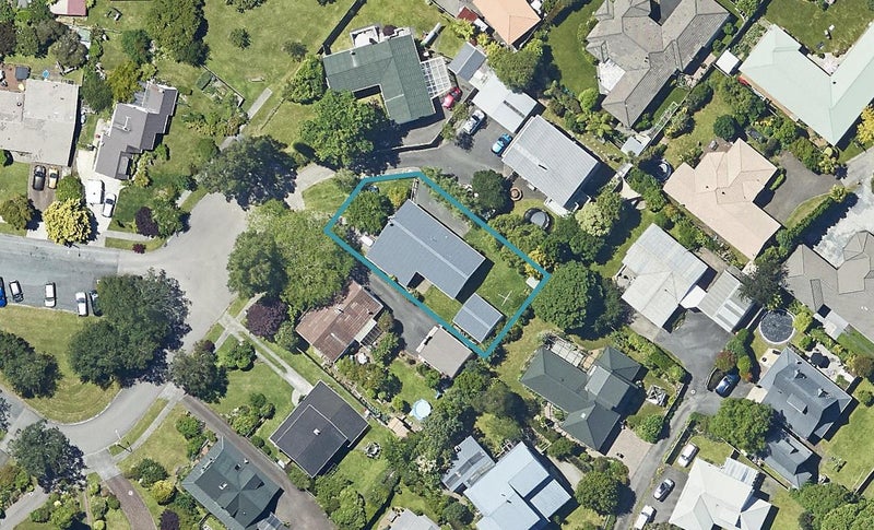 39 Waitawa Place, Lynmore, Rotorua - Carousel 1