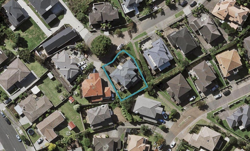 14 Lavender Court, Saint Johns, Auckland - Carousel 1