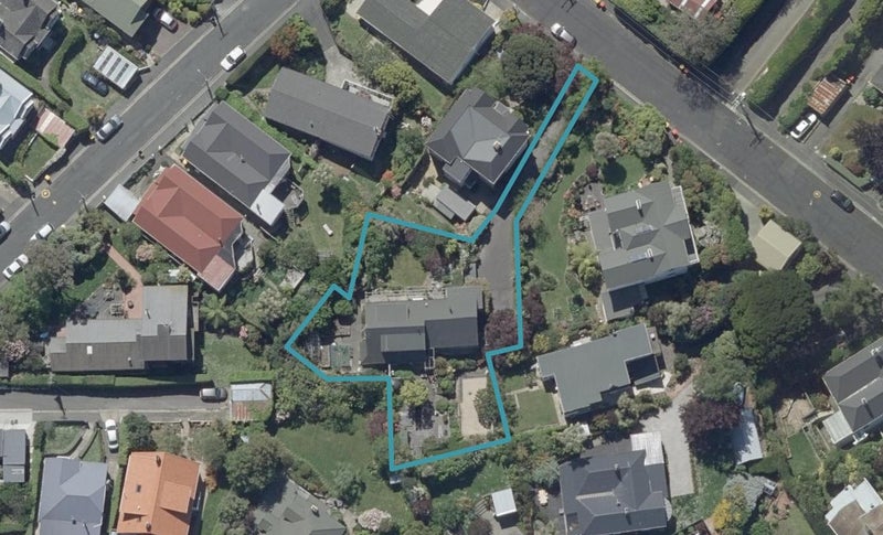 22 Leven Street, Roslyn, Dunedin - Carousel 1