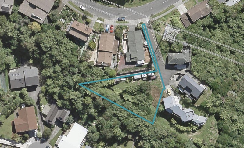 18 Matuhi Street, Tirohanga, Lower Hutt - Carousel 1