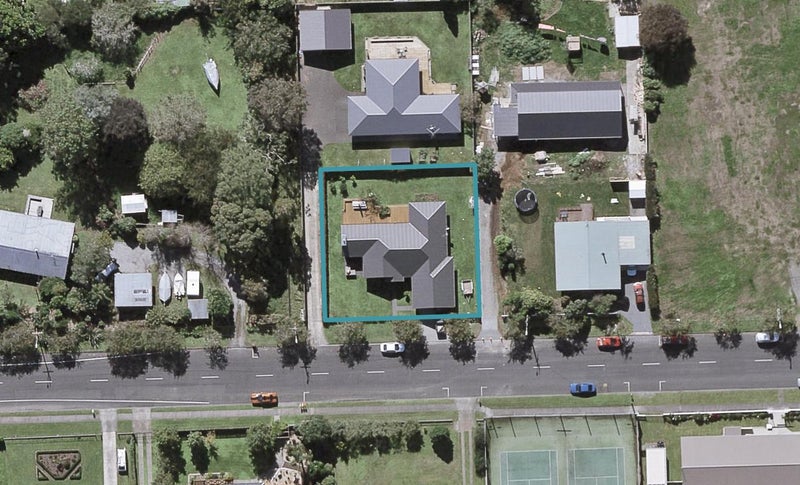 533A Manutahi Road, Lepperton, New Plymouth - Carousel 1