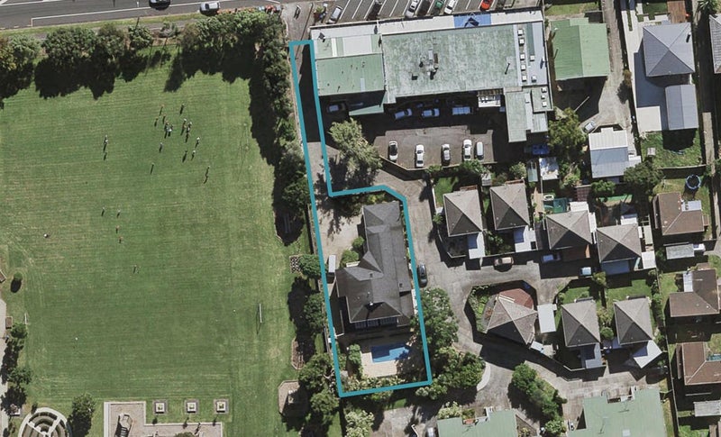 221 Mount Smart Road, Onehunga, Auckland - Carousel 1