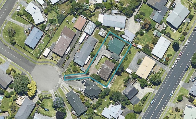 7B Ajax Place, Welcome Bay, Tauranga - Carousel 1