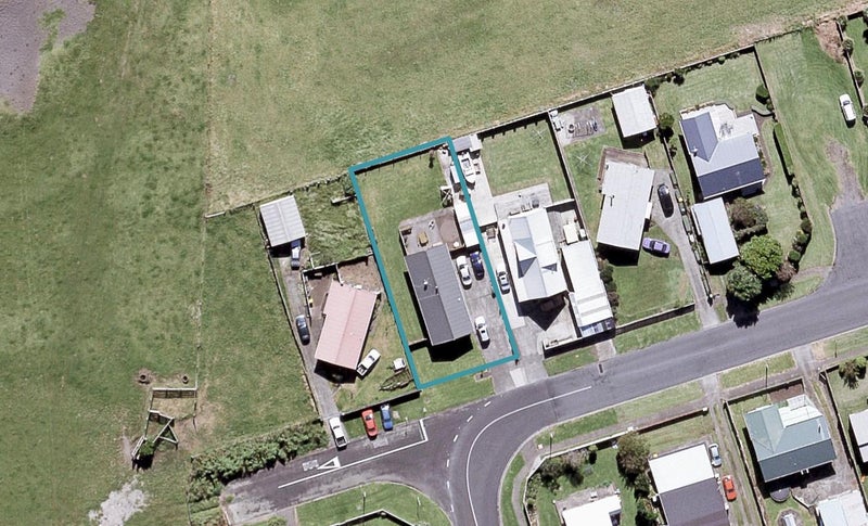 82 Hume Street, Waitara, Waitara - Carousel 1