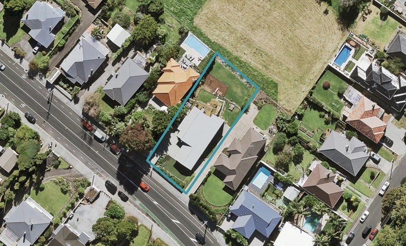 84 Mount Albert Road, Mount Albert, Auckland - Carousel 1