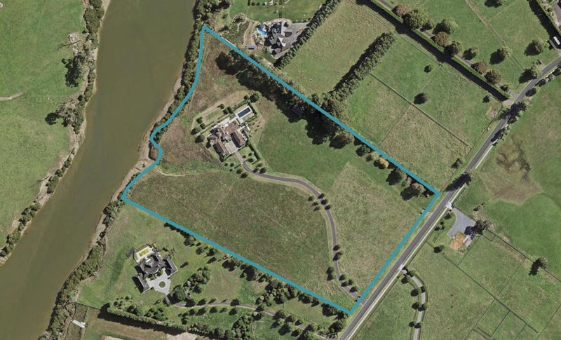 6 Gingernut Place, KARAKA - Carousel 1
