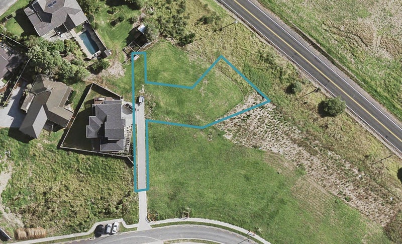 26B Henriette Place, Totara Park, Auckland - Carousel 1