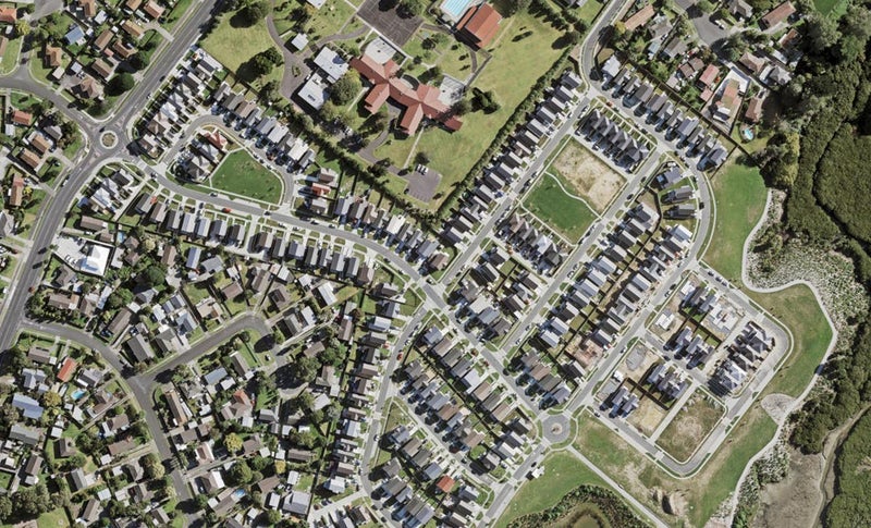 67 Kaimoana Street, Weymouth, Auckland - Carousel 1