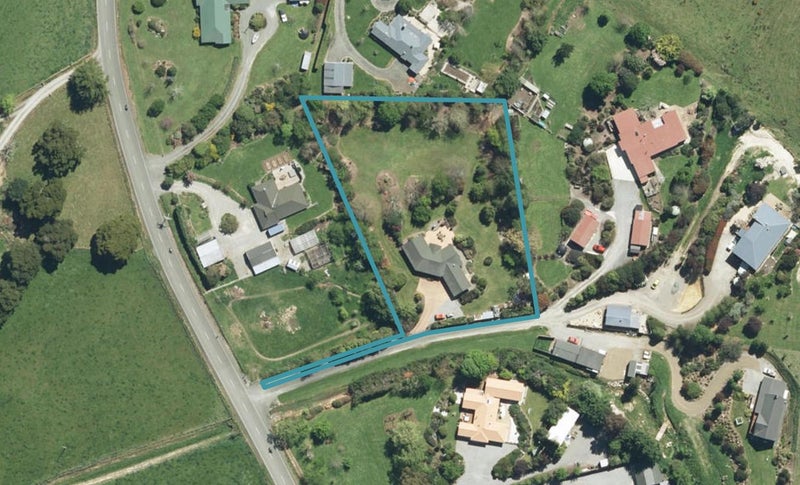 129 Eighty Eight Valley Road, Wakefield - Carousel 1
